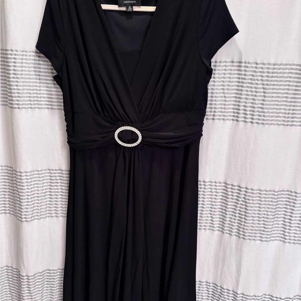 R&M Richards Elegant Black Dress with Sparkling Detail